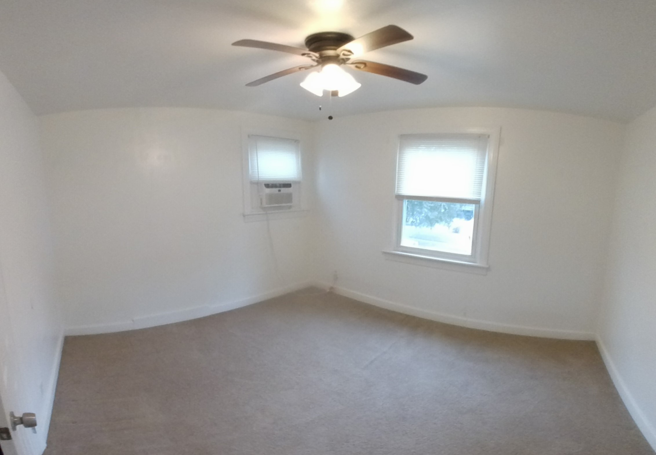 7714 Lambert Pl - 2